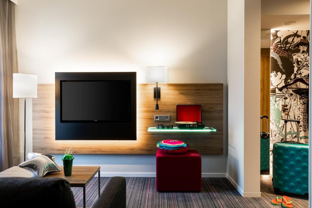 Moxy Glasgow Sec Eksteriør bilde