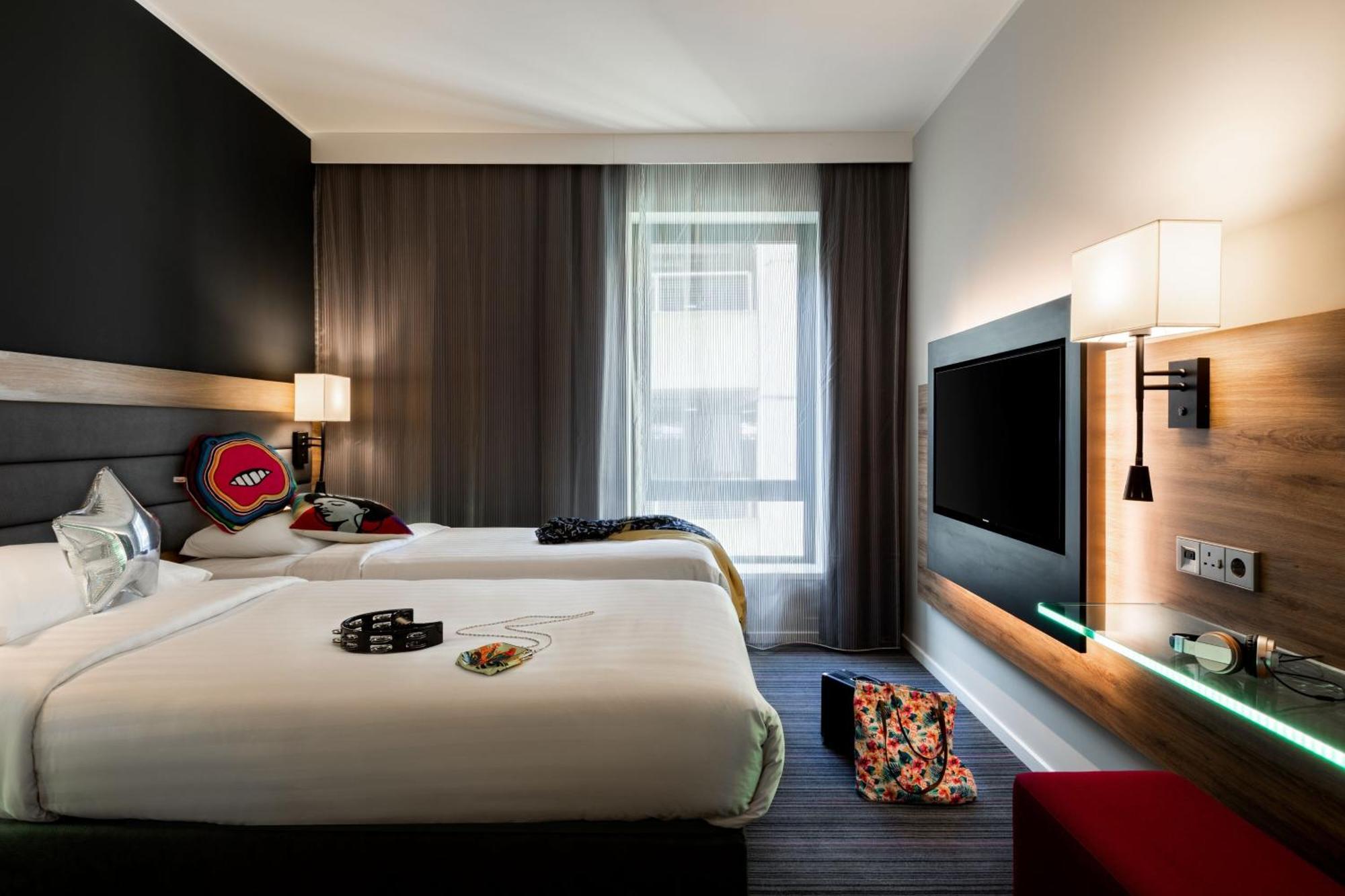 Moxy Glasgow Sec Eksteriør bilde